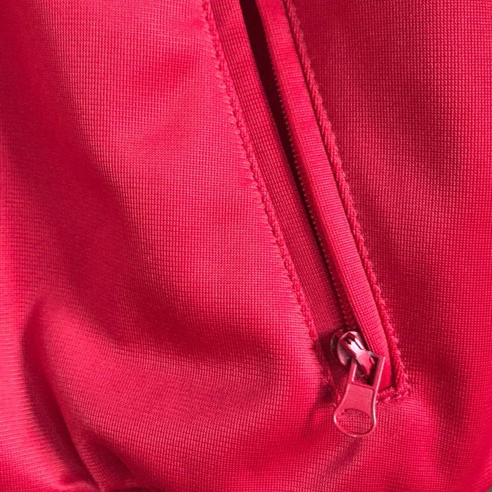 Red Jacket - Picture 5 of 5